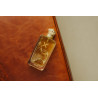 ماكساه للعطور آرن 100 مل – عطر غني للجنسين يبدأ بالعرعر والحمضيات، ويأخذك إلى قلب زهري من الورد التركي والعنبر، يرتكز على قاعدة