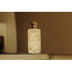 ماكساه للعطور آرن 100 مل – عطر غني للجنسين يبدأ بالعرعر والحمضيات، ويأخذك إلى قلب زهري من الورد التركي والعنبر، يرتكز على قاعدة